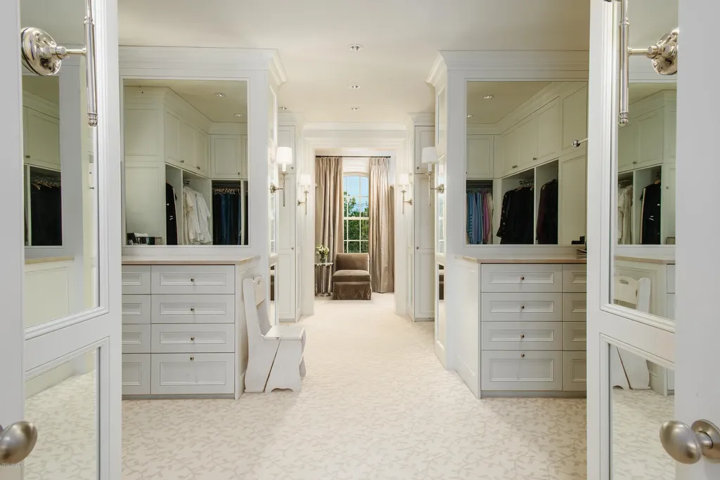 Greenwich CT 06830