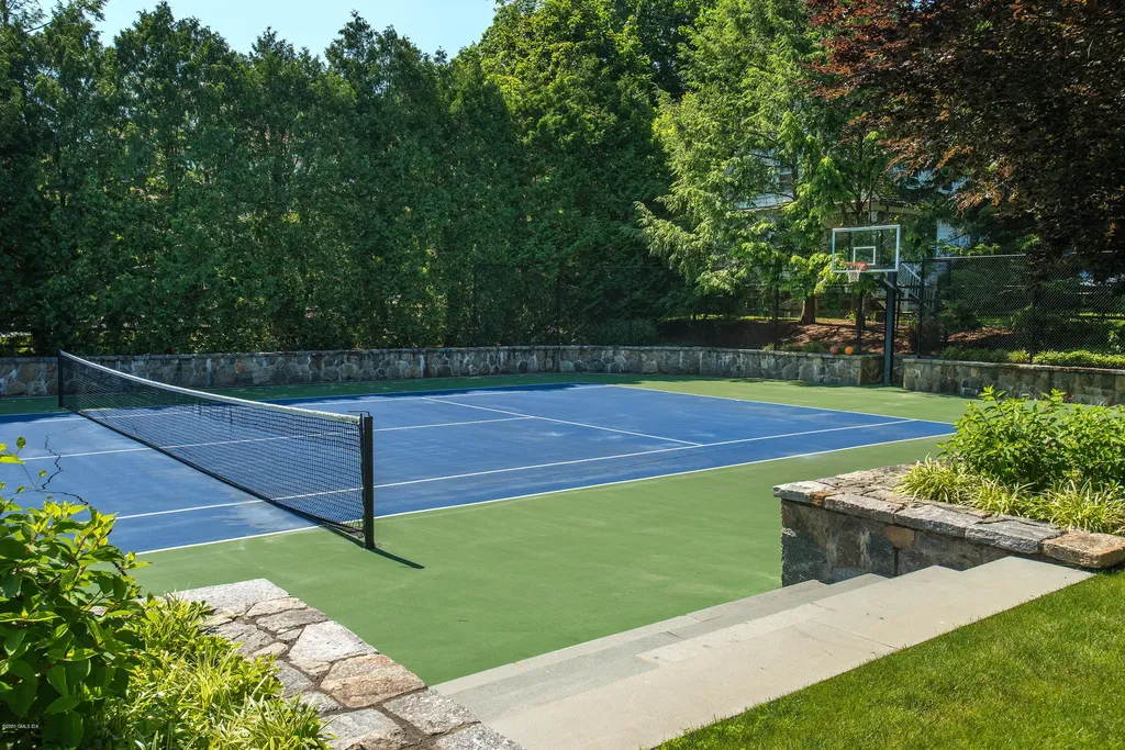 Greenwich CT 06830