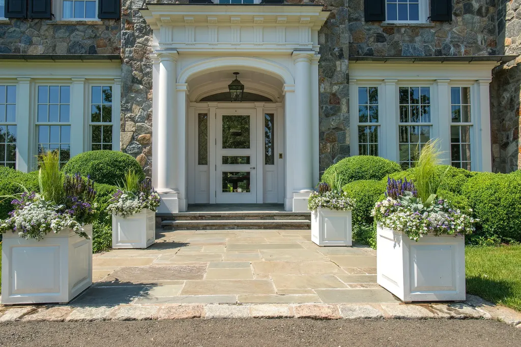 Greenwich CT 06830