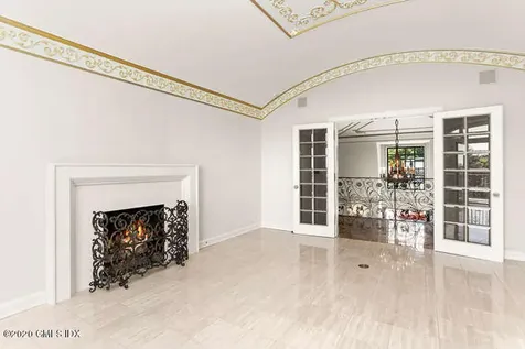 136 Field Point Circle Greenwich CT 06830