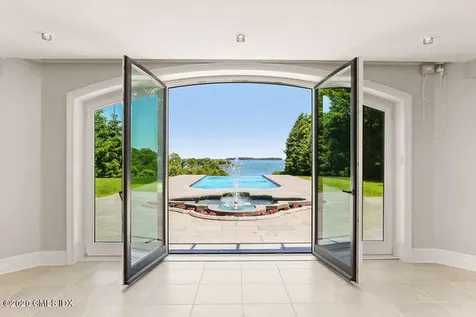136 Field Point Circle Greenwich CT 06830