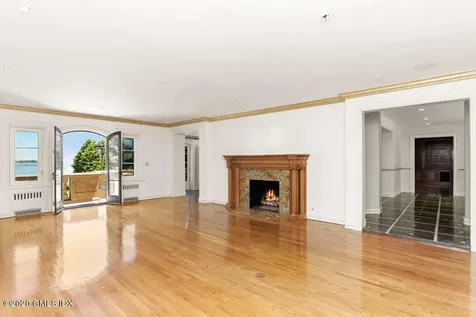 136 Field Point Circle Greenwich CT 06830