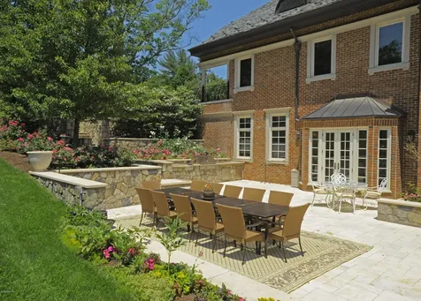20 Sherwood Avenue Greenwich CT 06831