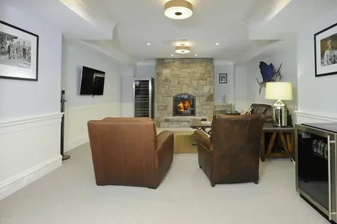 14 Rockwood Lane Greenwich CT 06830