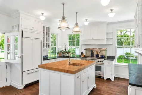 51 Mayo Avenue Greenwich CT 06830