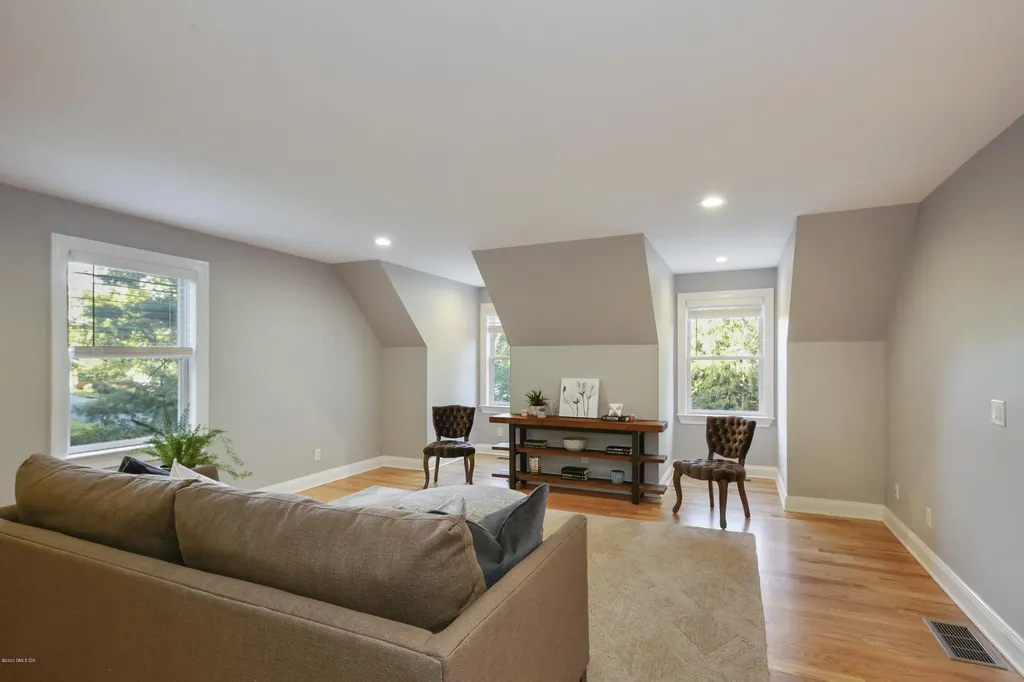 45 Hickory Drive Greenwich CT 06831