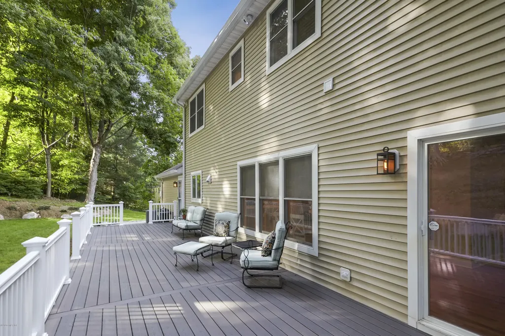 45 Hickory Drive Greenwich CT 06831