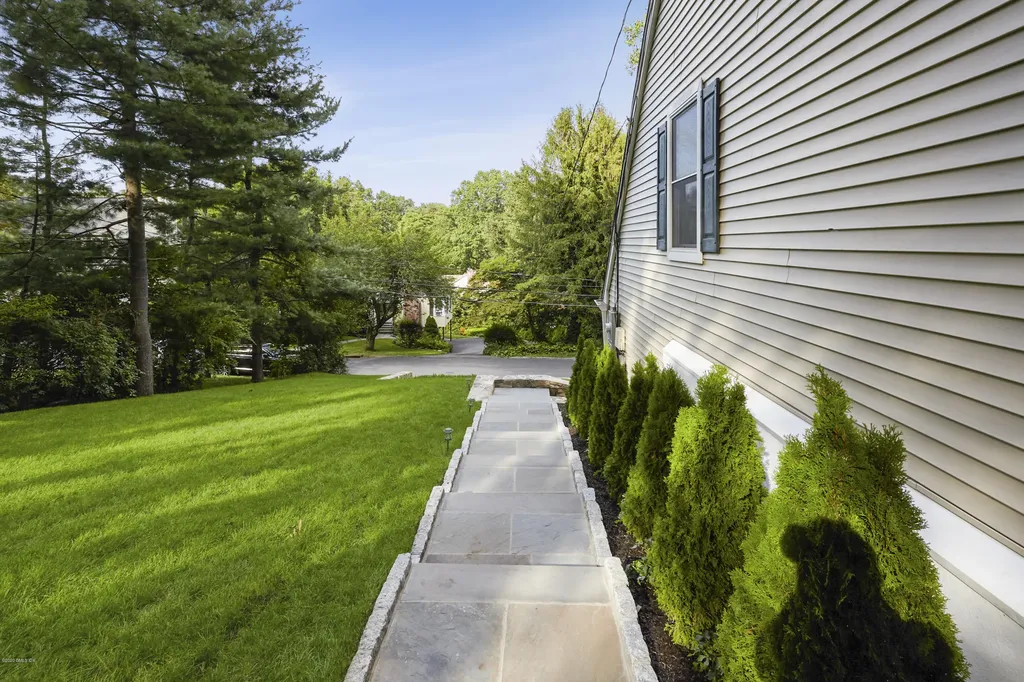 45 Hickory Drive Greenwich CT 06831
