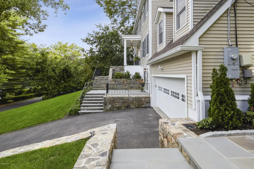 45 Hickory Drive Greenwich CT 06831