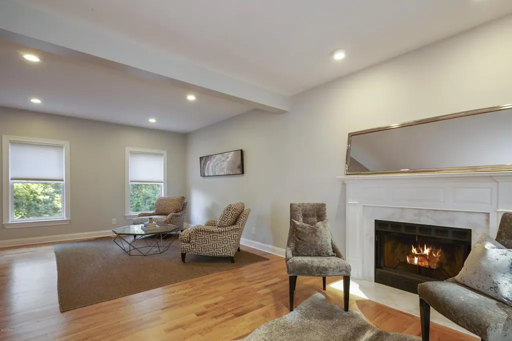 45 Hickory Drive Greenwich CT 06831