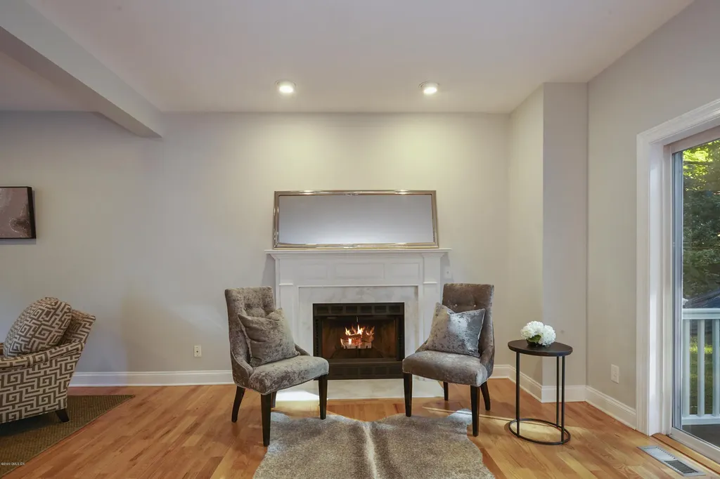 45 Hickory Drive Greenwich CT 06831