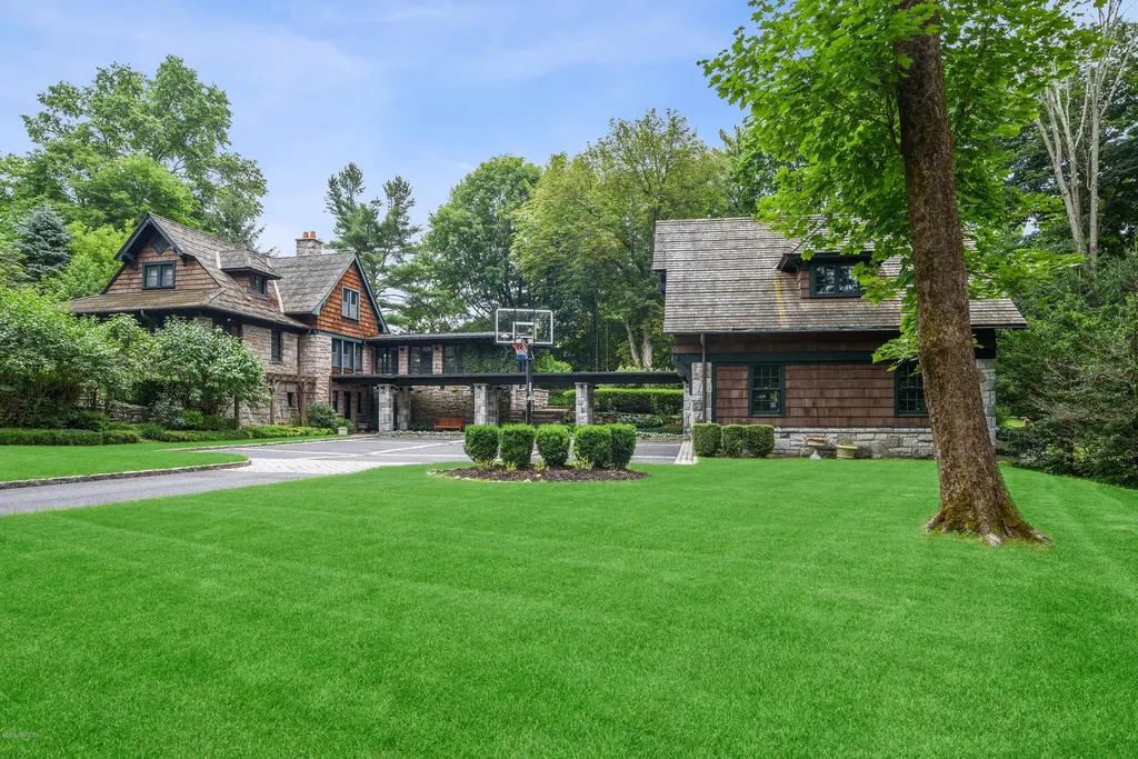 2 Conyers Farm Drive Greenwich CT 06831