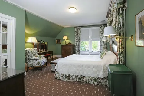 134 Otter Rock Drive Greenwich CT 06830