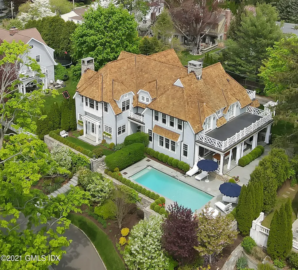 4 Fairgreen Lane Old Greenwich CT 06870