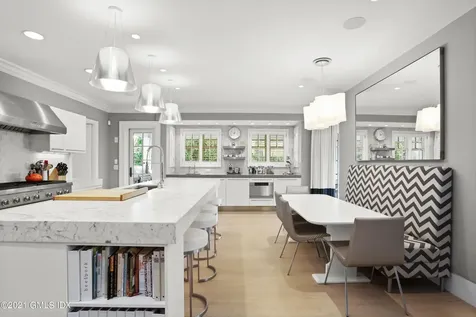 4 Fairgreen Lane Old Greenwich CT 06870