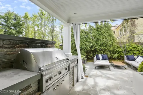 4 Fairgreen Lane Old Greenwich CT 06870