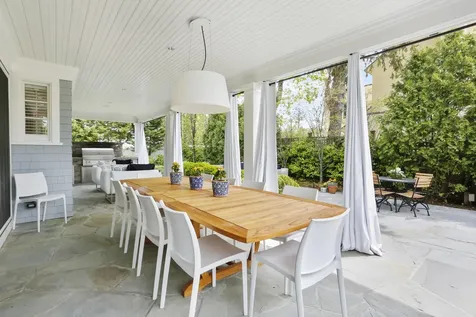 4 Fairgreen Lane Old Greenwich CT 06870