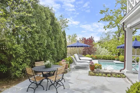 4 Fairgreen Lane Old Greenwich CT 06870