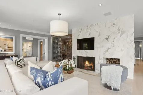 4 Fairgreen Lane Old Greenwich CT 06870