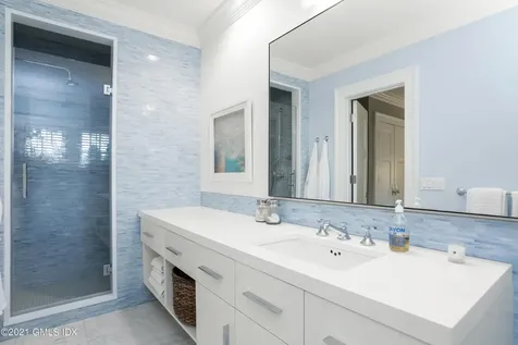 4 Fairgreen Lane Old Greenwich CT 06870