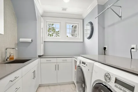 4 Fairgreen Lane Old Greenwich CT 06870
