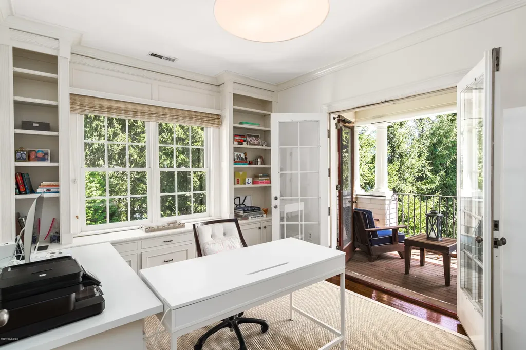7 Hawkwood Lane Greenwich CT 06830
