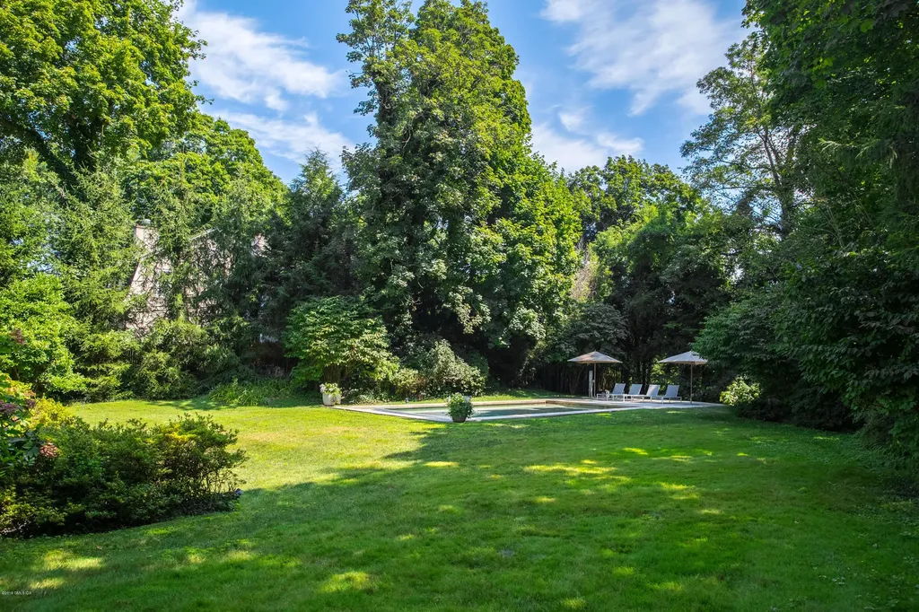 7 Hawkwood Lane Greenwich CT 06830