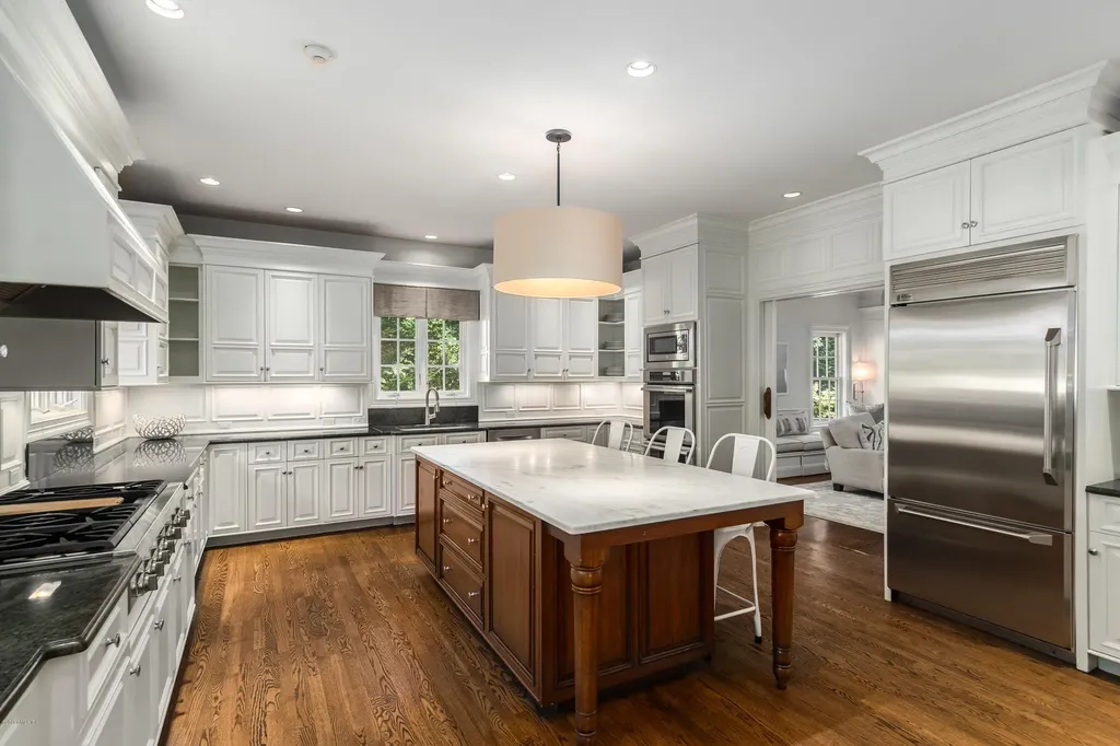 7 Hawkwood Lane Greenwich CT 06830