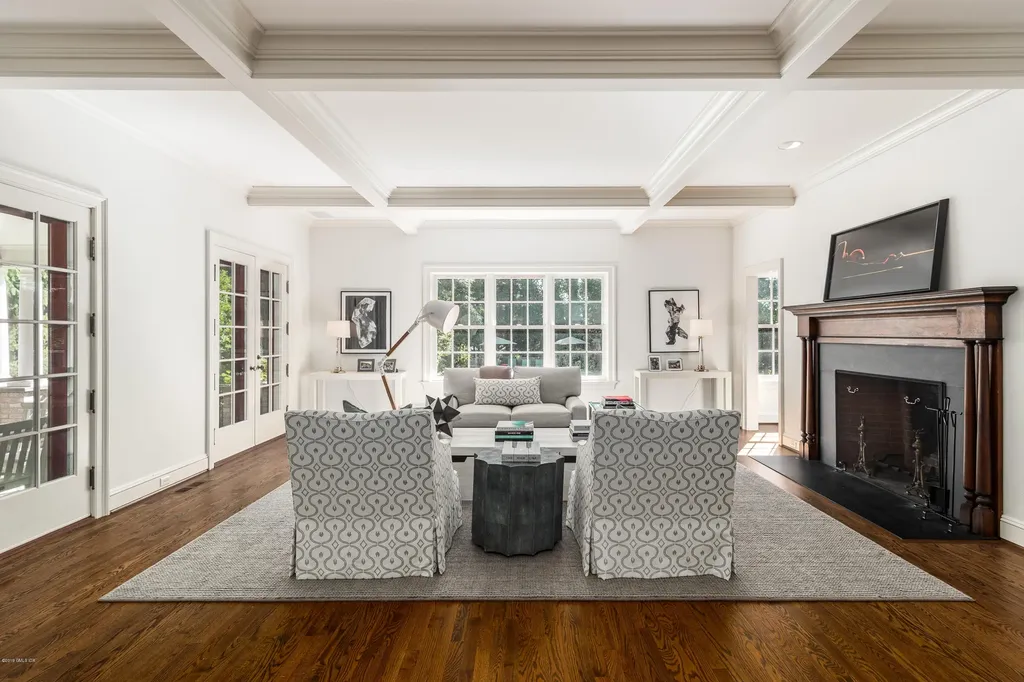7 Hawkwood Lane Greenwich CT 06830