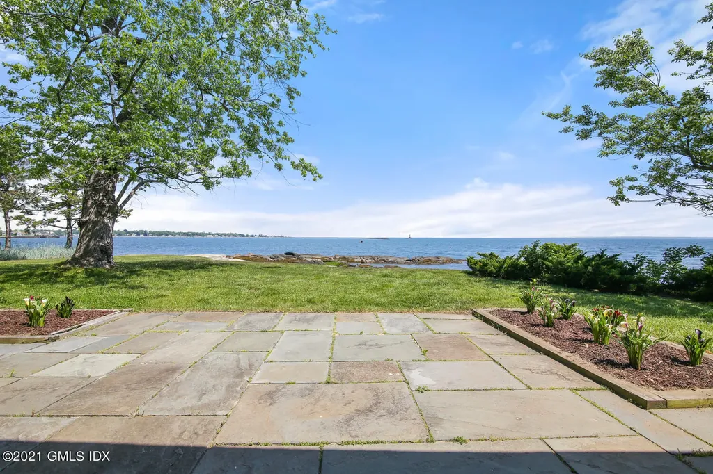 2 Lighthouse Lane Old Greenwich CT 06870