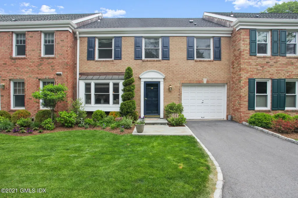 18 Georgetowne North Greenwich CT 06831