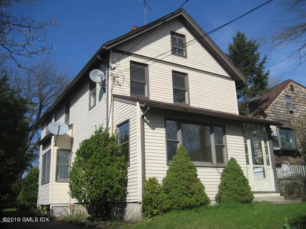 35 Church Street West Greenwich CT 06830