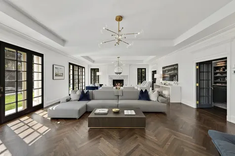 16 Chimney Corner Lane Greenwich CT 06830