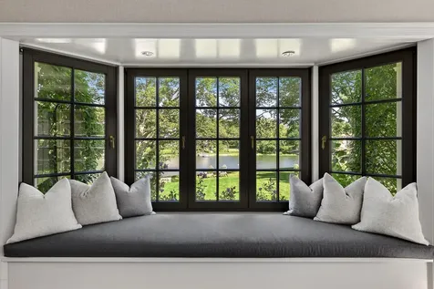 16 Chimney Corner Lane Greenwich CT 06830
