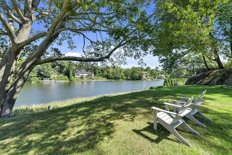 16 Chimney Corner Lane Greenwich CT 06830