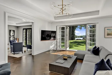 16 Chimney Corner Lane Greenwich CT 06830