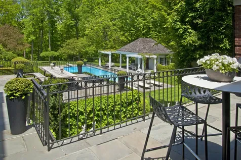 21 Hurlingham Drive Greenwich CT 06831