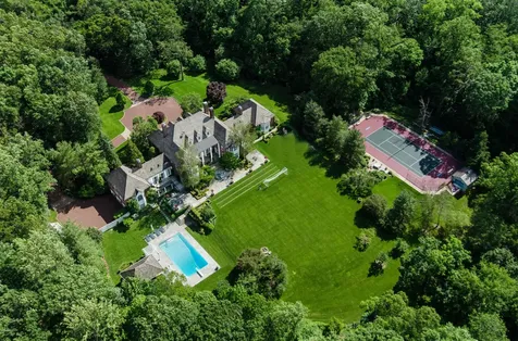 21 Hurlingham Drive Greenwich CT 06831