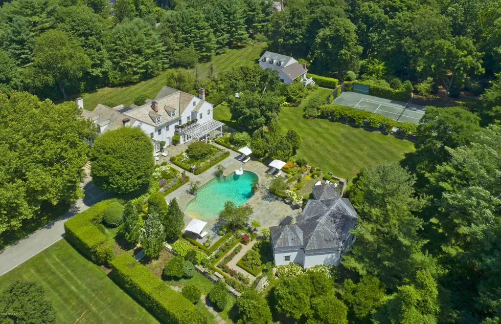 205 Round Hill Road Greenwich CT 06831
