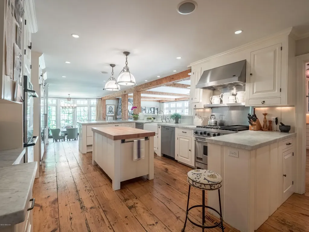 205 Round Hill Road Greenwich CT 06831