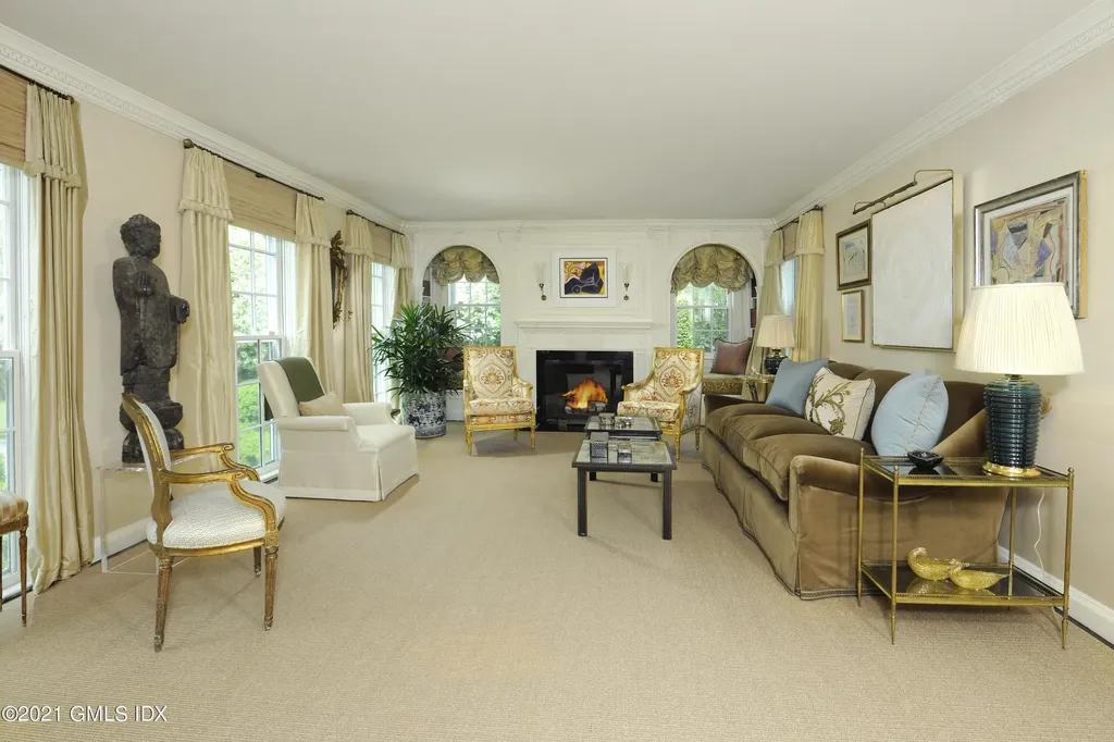 205 Round Hill Road Greenwich CT 06831