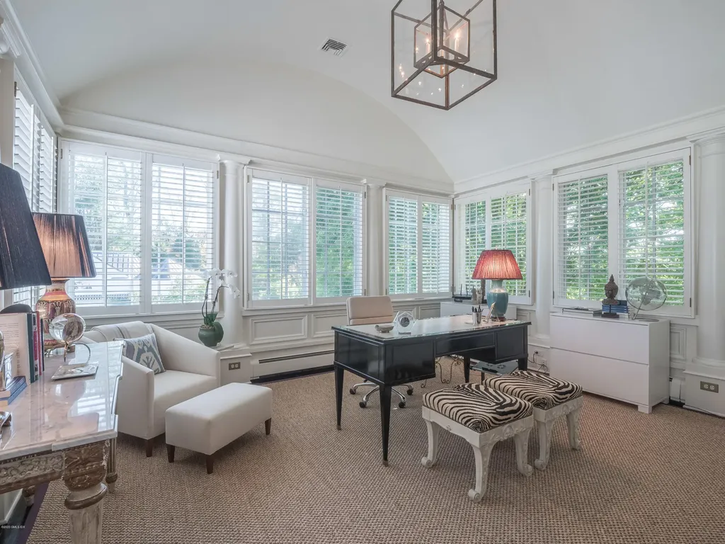 205 Round Hill Road Greenwich CT 06831