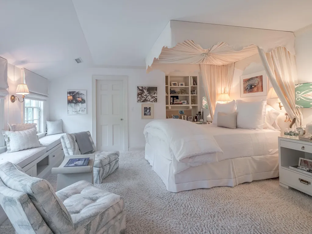 205 Round Hill Road Greenwich CT 06831