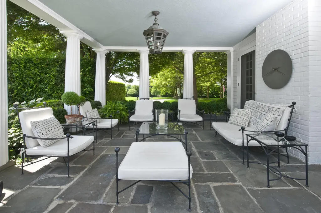 205 Round Hill Road Greenwich CT 06831