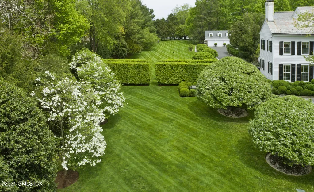 205 Round Hill Road Greenwich CT 06831
