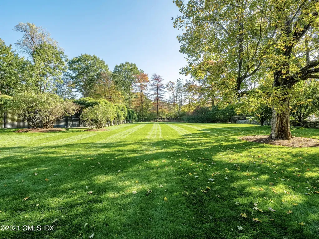 205 Round Hill Road Greenwich CT 06831