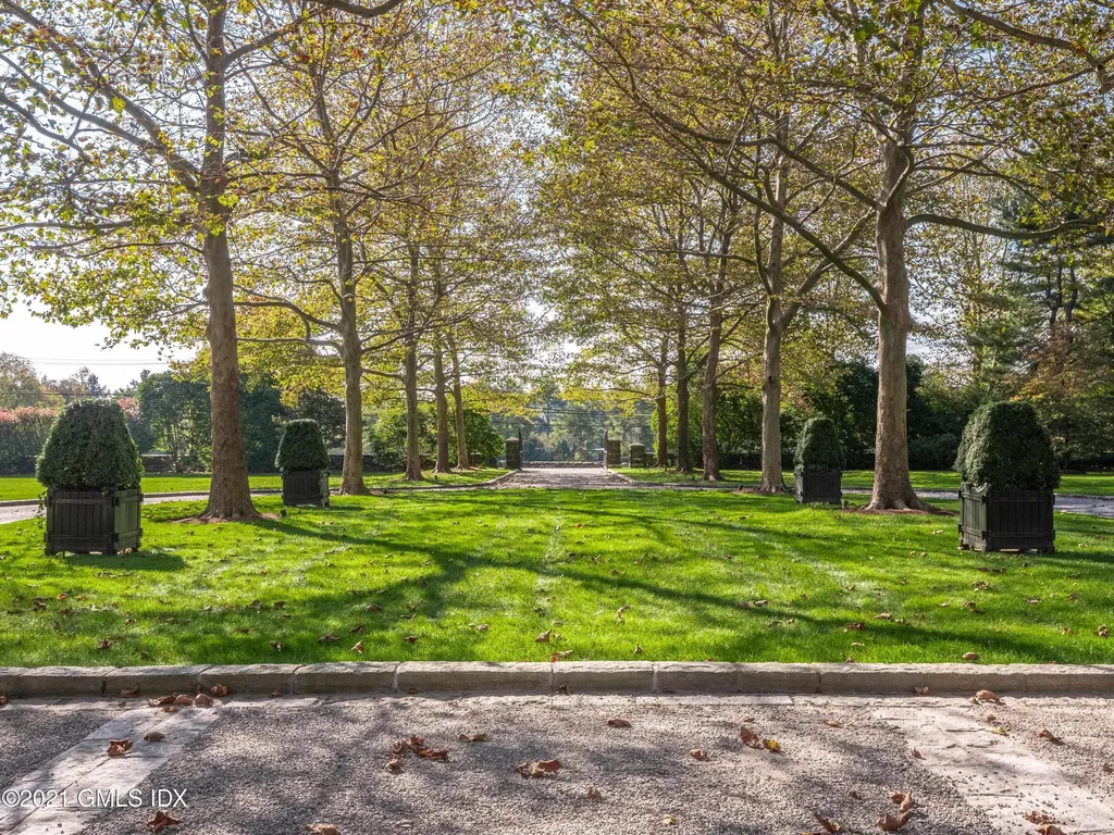 205 Round Hill Road Greenwich CT 06831