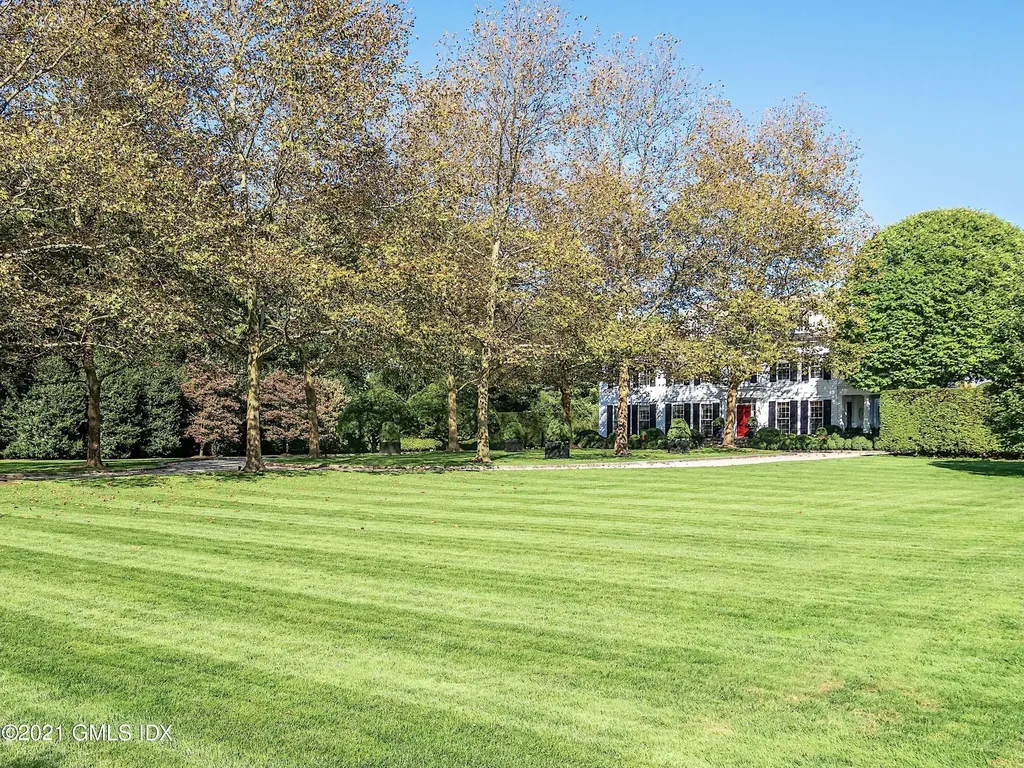 205 Round Hill Road Greenwich CT 06831