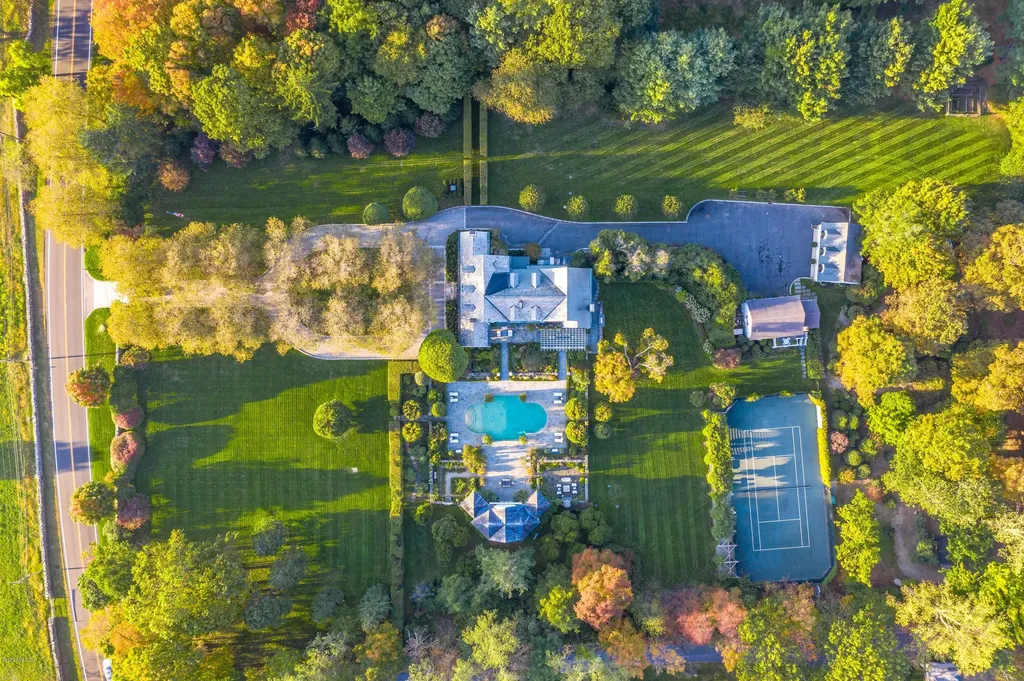 205 Round Hill Road Greenwich CT 06831