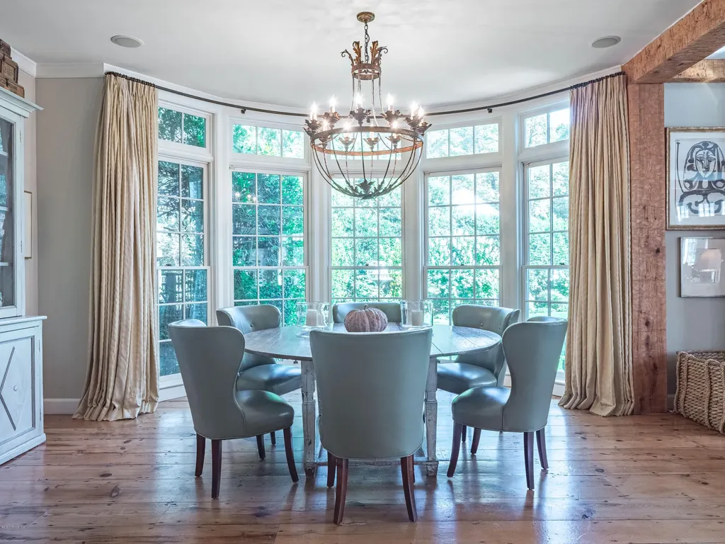 205 Round Hill Road Greenwich CT 06831